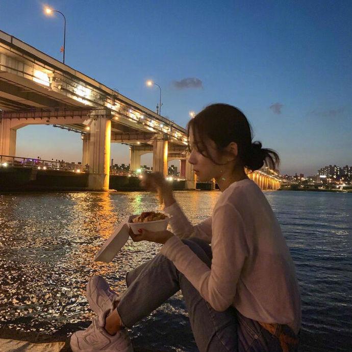金价每天一涨 心动该不该行动