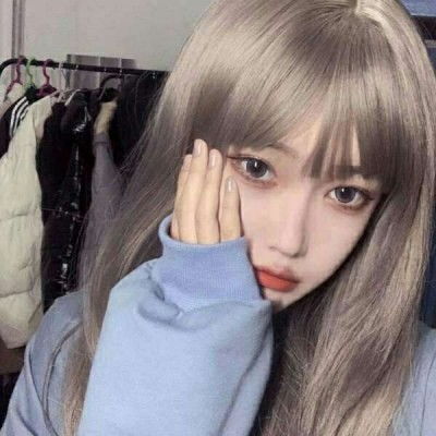 滑板兔历险记