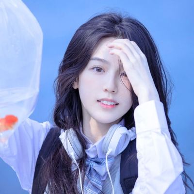 吉普车公园停靠