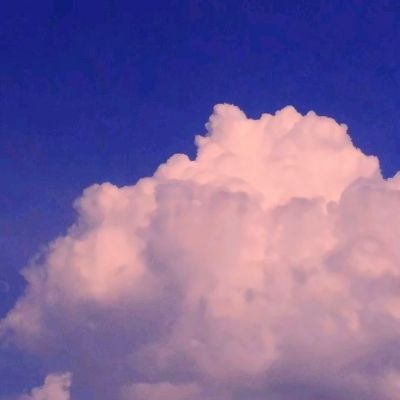军队停车场