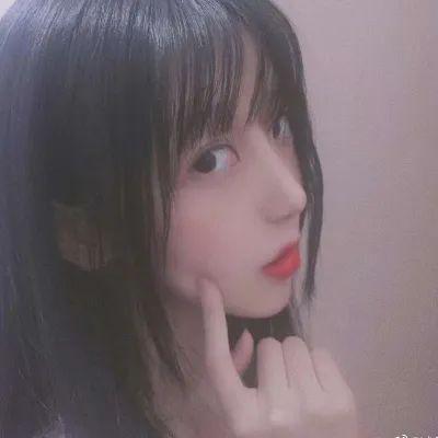 萌物玩沙滩排球