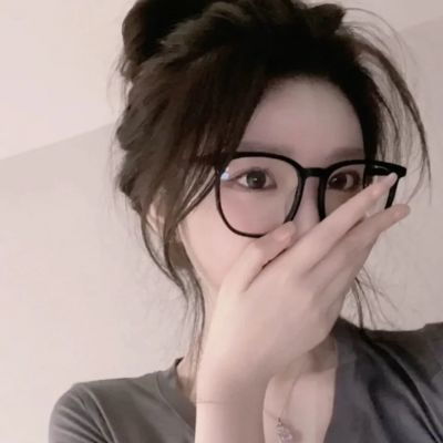 大卡车运输货物